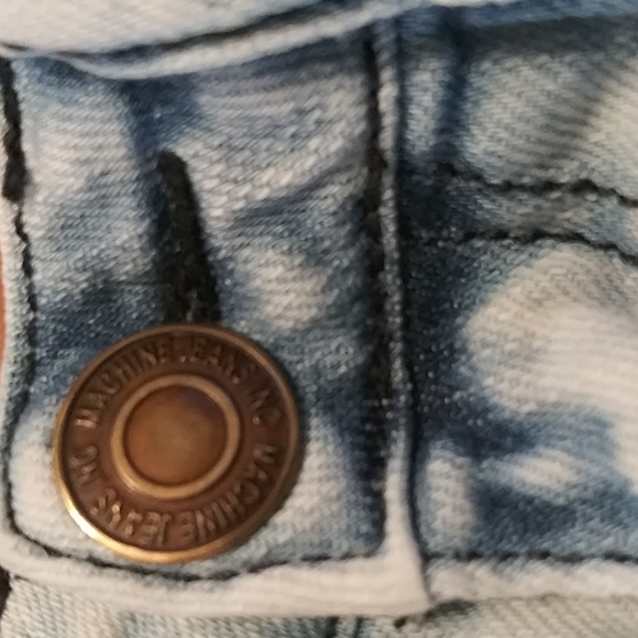 Machine Pour Neuf Mode shorts. - Picture 7 of 12